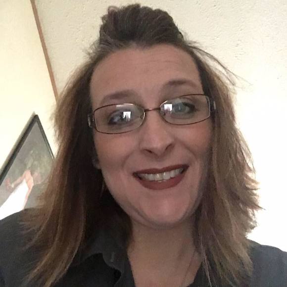 Meet your Posher, Davene - Picture 1 of 1